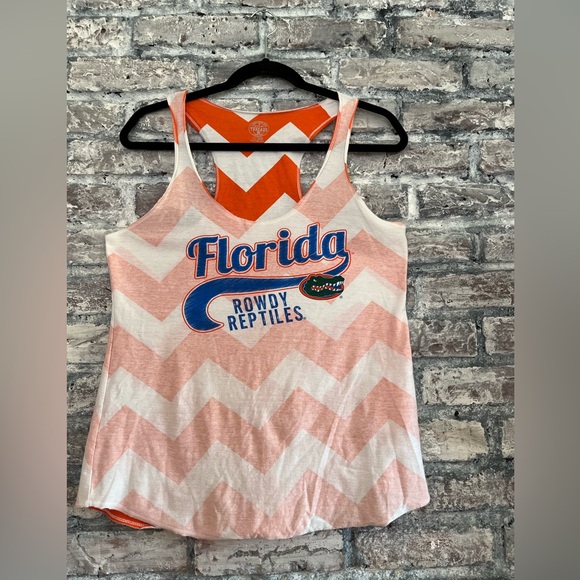 🌸5 for $20 🌸Florida Gators tank top in excellent condition smoke/pet free home. - Picture 4 of 7
